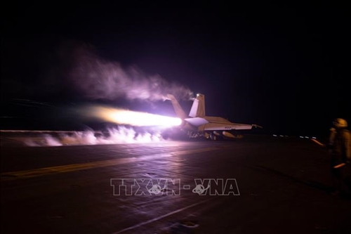 Liên quân Mỹ-Anh tiến hành các cuộc không kích mới nhằm vào Houthi